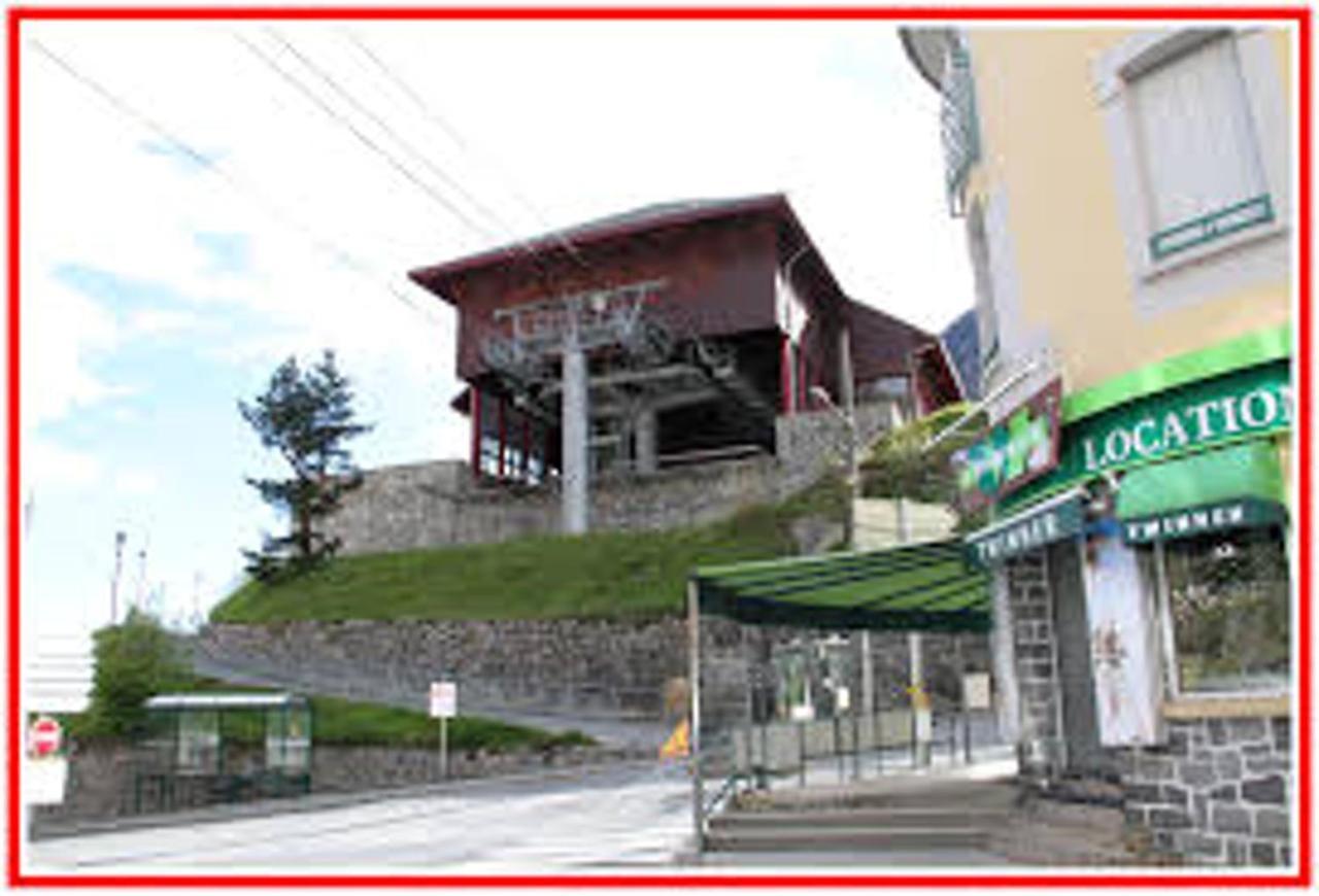 Appartement Charmant A Cauterets 27 M² Vue Sur La Ville Esterno foto