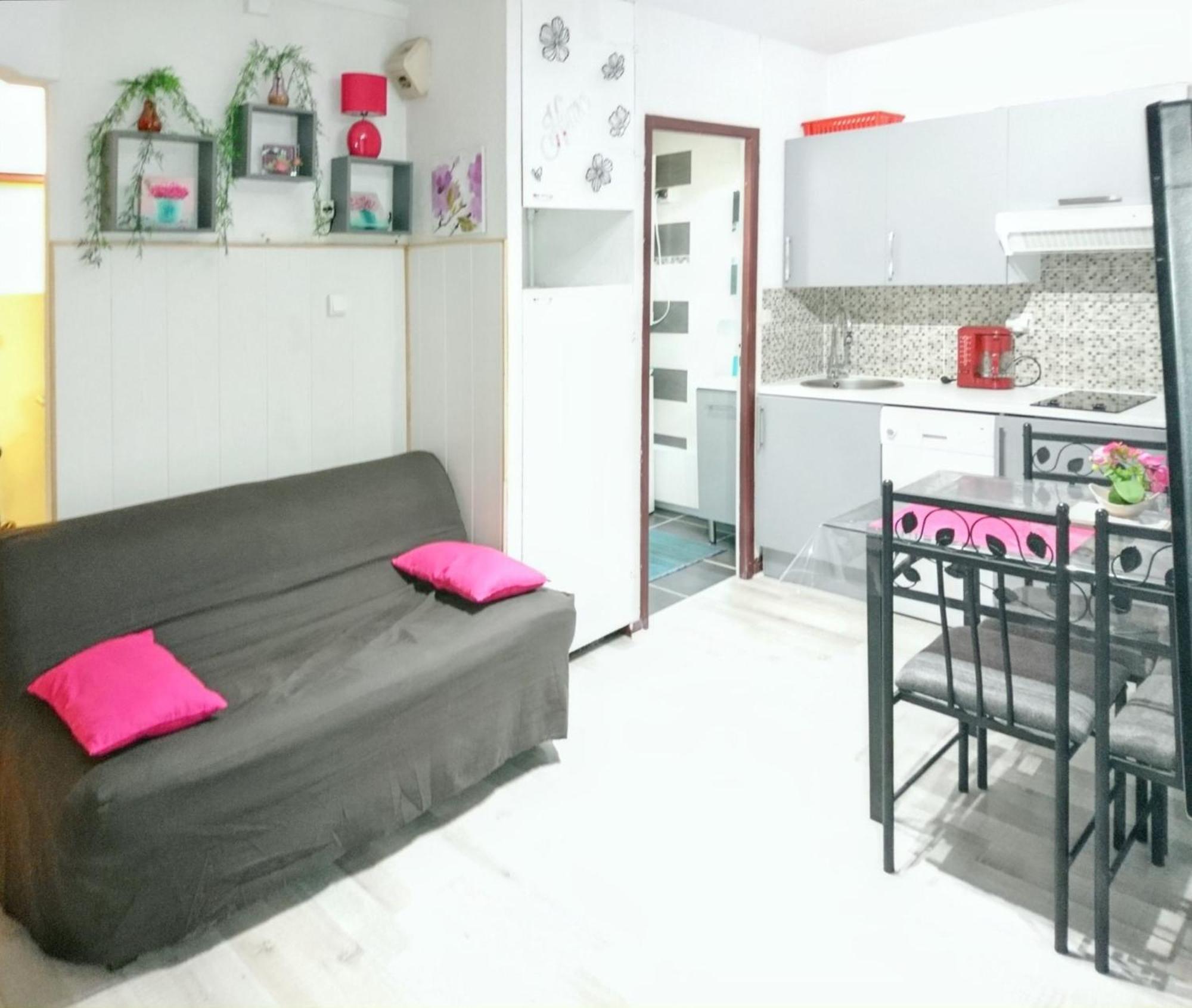 Appartement Charmant A Cauterets 27 M² Vue Sur La Ville Esterno foto